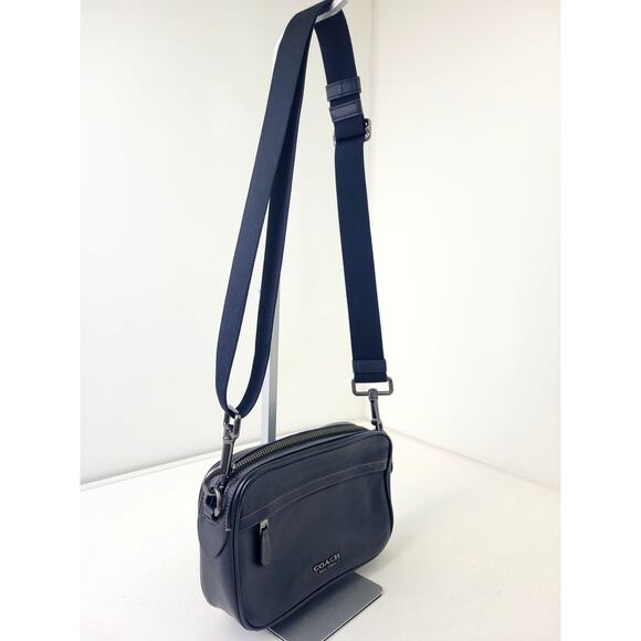 Coach Graham Unisex Black Crossbody Bag Calf Leather Retail $328 - Picture 3 of 12